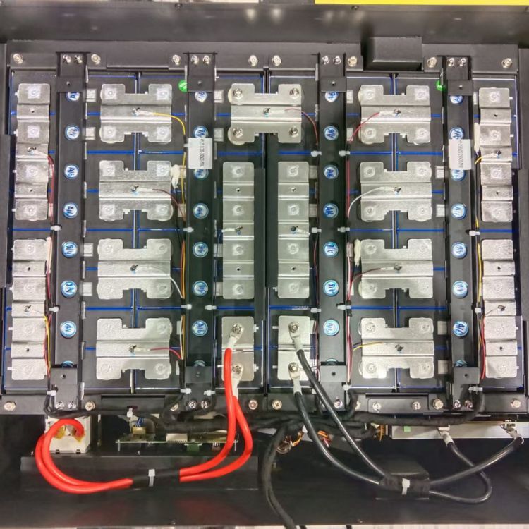 750x750 (1)